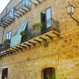 Bed & Breakfast Le Coccinelle, Santo Stefano di Camastra